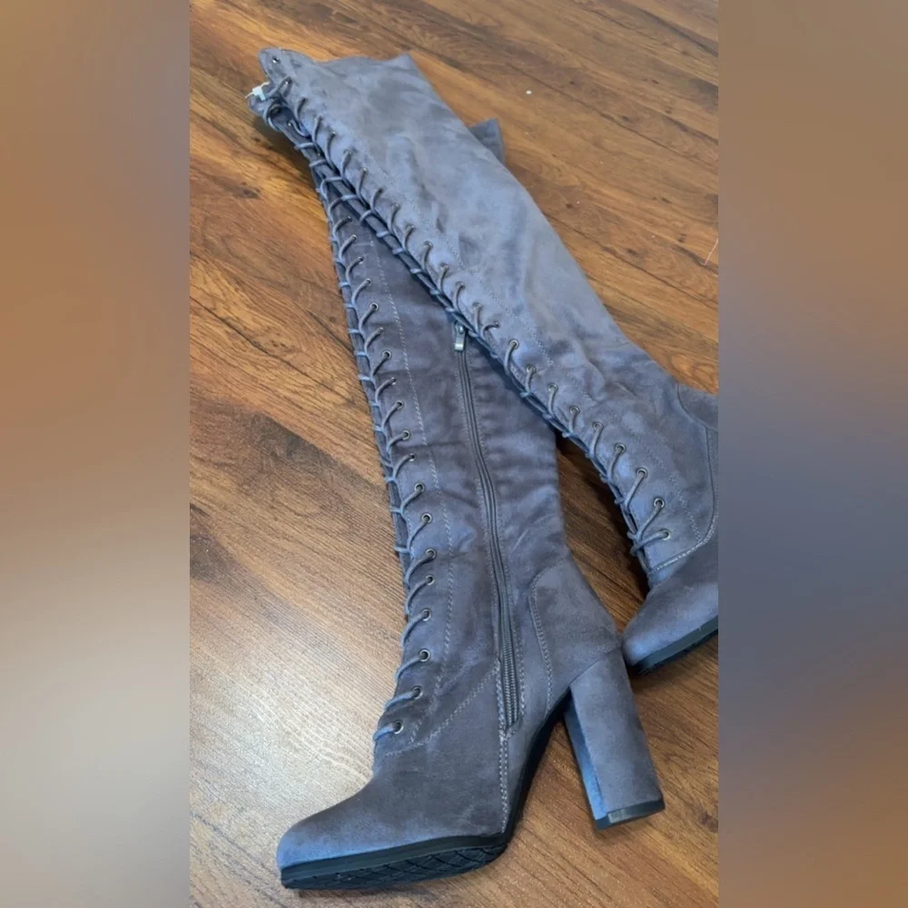 Refresh Gray Over-the-Knee Boots with Suede Finish